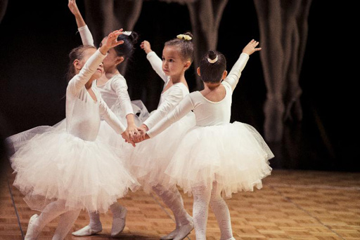 В Баку состоялся бал "Black and White" (фотосессия)