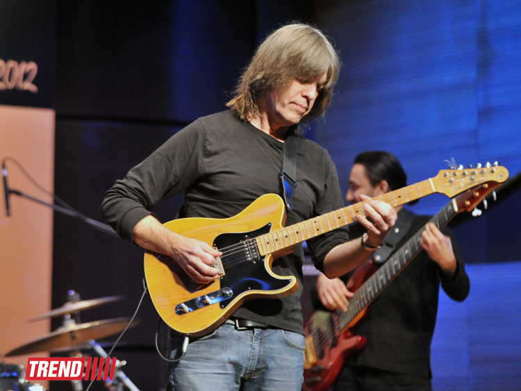 В Баку состоялось открытие международного джаз-фестиваля 2012 (фотосессия)