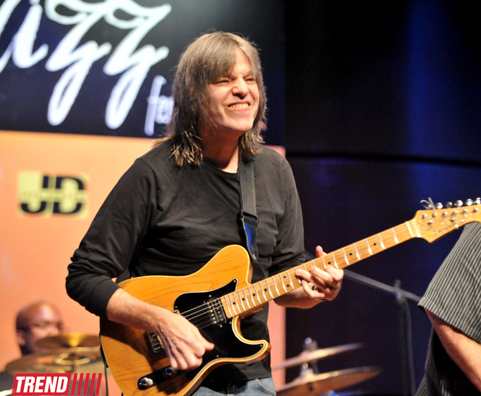 В Баку состоялось открытие международного джаз-фестиваля 2012 (фотосессия)