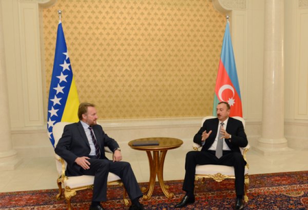 Состоялась встреча один на один Президента Азербайджана и председателя Президиума Боснии и Герцеговины (ФОТО)