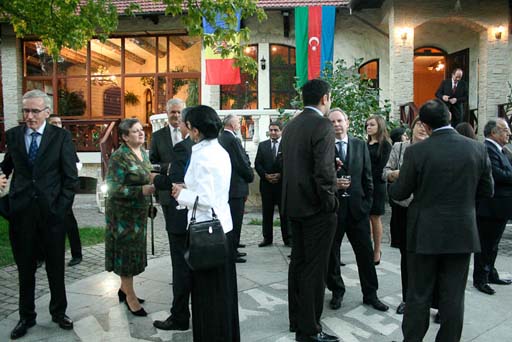 В Кишиневе прошел "Вечер национальной кухни Азербайджана" (фотосессия)