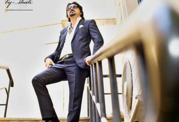 Вугар Мурадов предстал в новом имидже в Ичери шехер (фотосессия)