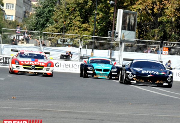 В Азербайджане стартовали соревнования "City Challenge Baku-2012" (фото)