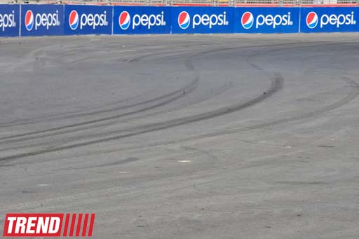 В Азербайджане стартовали соревнования "City Challenge Baku-2012" (фото)