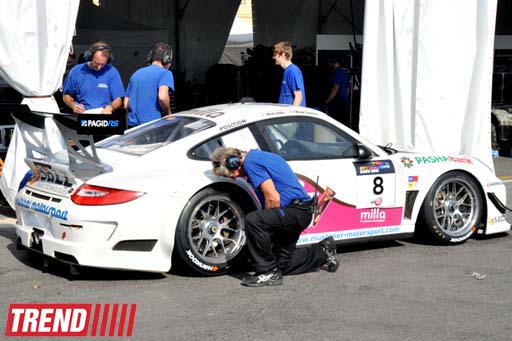 В Азербайджане стартовали соревнования "City Challenge Baku-2012" (фото)