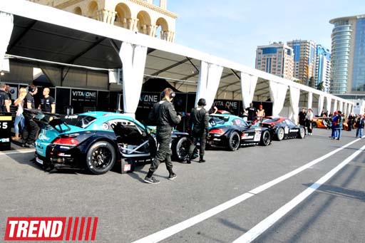 В Азербайджане стартовали соревнования "City Challenge Baku-2012" (фото)