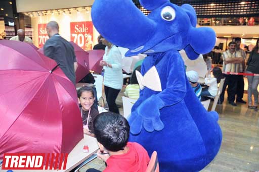 В Баку состоялось детское шоу, которое войдет в Книгу рекордов Гиннеса (фотосессия)