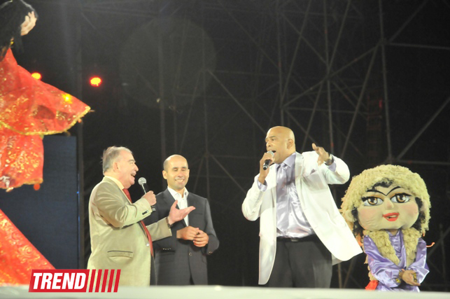 Гёйчек Фатма и Чернильный Тео представили Kickoff Show в Баку - City Challenge  (фотосессия)