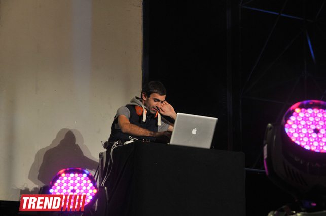 Азербайджанские звезды зажгли на концерте, посвященном  City Challenge Baku-2012 (фотосессия)