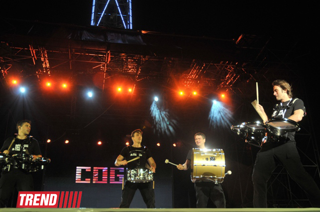 В Баку состоялось фантастическое шоу CoGo The Urban Artistic Show (фотосессия)