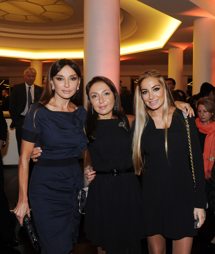 Мехрибан Алиева: Азербайджан занял достойное место на карте мира и стремительно развивается (ФОТО)