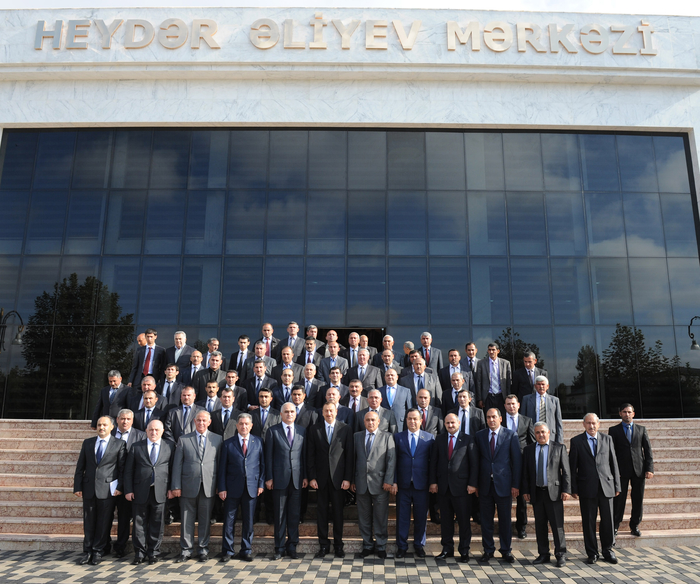 Президент Азербайджана принял участие в открытии Центра Гейдара Алиева в Бейлягане (ФОТО)