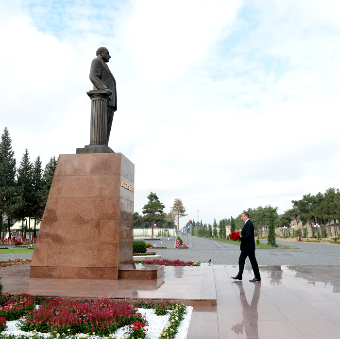 Президент Ильхам Алиев прибыл в Имишлинский район (ФОТО)