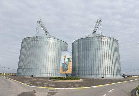 Президент Ильхам Алиев прибыл в Имишлинский район (ФОТО)