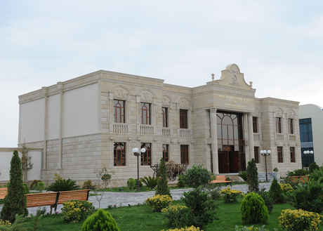 Президент Азербайджана принял участие в открытии нового здания Историко-краеведческого музея и Художественной галереи в Саатлы (ФОТО)