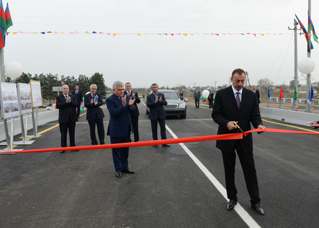 Ильхам Алиев принял участие в открытии после реконструкции моста над рекой Араз (ФОТО)