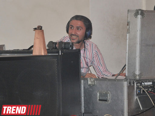 В Баку состоялся праздничный вечер Comedy.AZ (фотосессия)