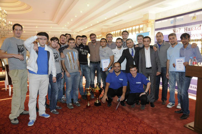 В соревновании по "Что? Где? Когда?" впервые приняло участие более ста команд - Сеймур Теймуров (фото)