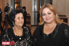 В Баку состоялось торжественное мероприятие, посвященное юбилею Халила Рзы Улутюрка (фотосессия)