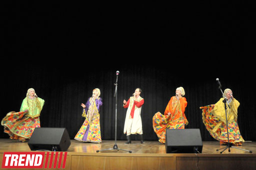 В Баку представлен концерт ансамбля "Русские диковинки", или  Boney M по-русски (фотосессия)