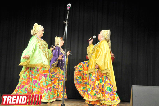 В Баку представлен концерт ансамбля "Русские диковинки", или  Boney M по-русски (фотосессия)