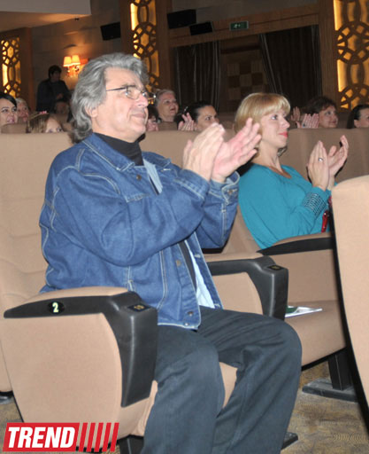 В Баку представлен концерт ансамбля "Русские диковинки", или  Boney M по-русски (фотосессия)