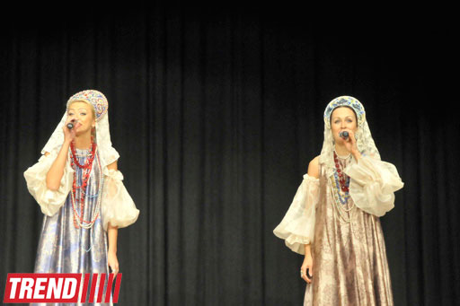 В Баку представлен концерт ансамбля "Русские диковинки", или  Boney M по-русски (фотосессия)