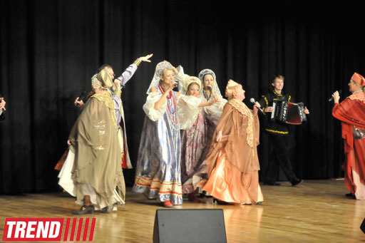 В Баку представлен концерт ансамбля "Русские диковинки", или  Boney M по-русски (фотосессия)