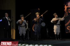 Мелекханум Эйюбова представила юбилейный концерт "Ангел, спустившийся с небес"  (фотосессия)