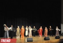 В Баку представлен концерт ансамбля "Русские диковинки", или  Boney M по-русски (фотосессия)