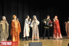 В Баку представлен концерт ансамбля "Русские диковинки", или  Boney M по-русски (фотосессия)