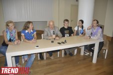 Мы близки Азербайджану душой! -  руководитель ансамбля "Русские диковинки" Валерий Ворона (фото)