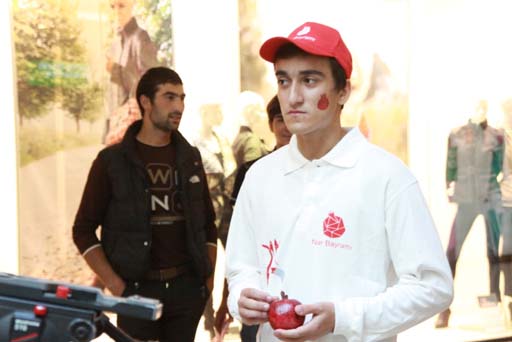 В Азербайджане проходит традиционный Фестиваль граната (фото)