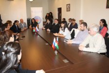 В Баку прошел "круглый стол" "Активная роль национальных общин Азербайджана в межкультурном диалоге"
