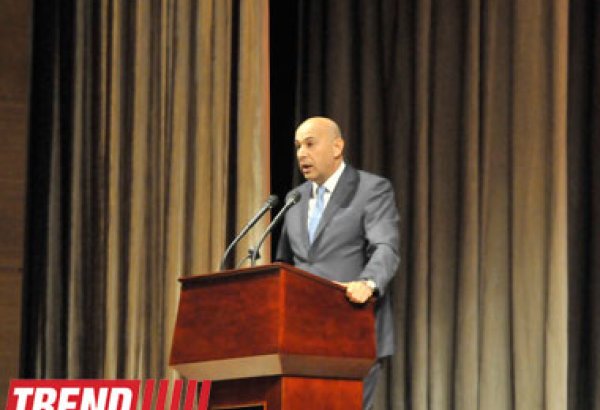 В момент всеобщей глобализации необходимо определить настоящее и будущее театрального искусства - Адалят Велиев (фото)