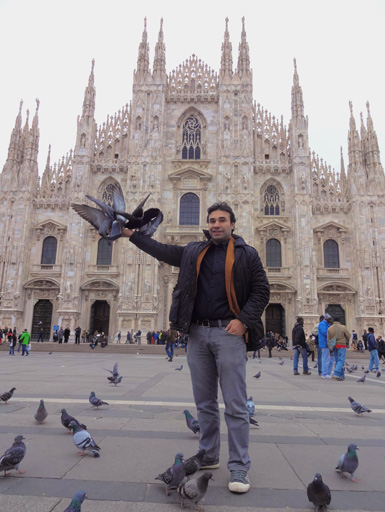 Рафаэль Гаджиев совершил первое гастрольное турне по Европе (фотосессия)