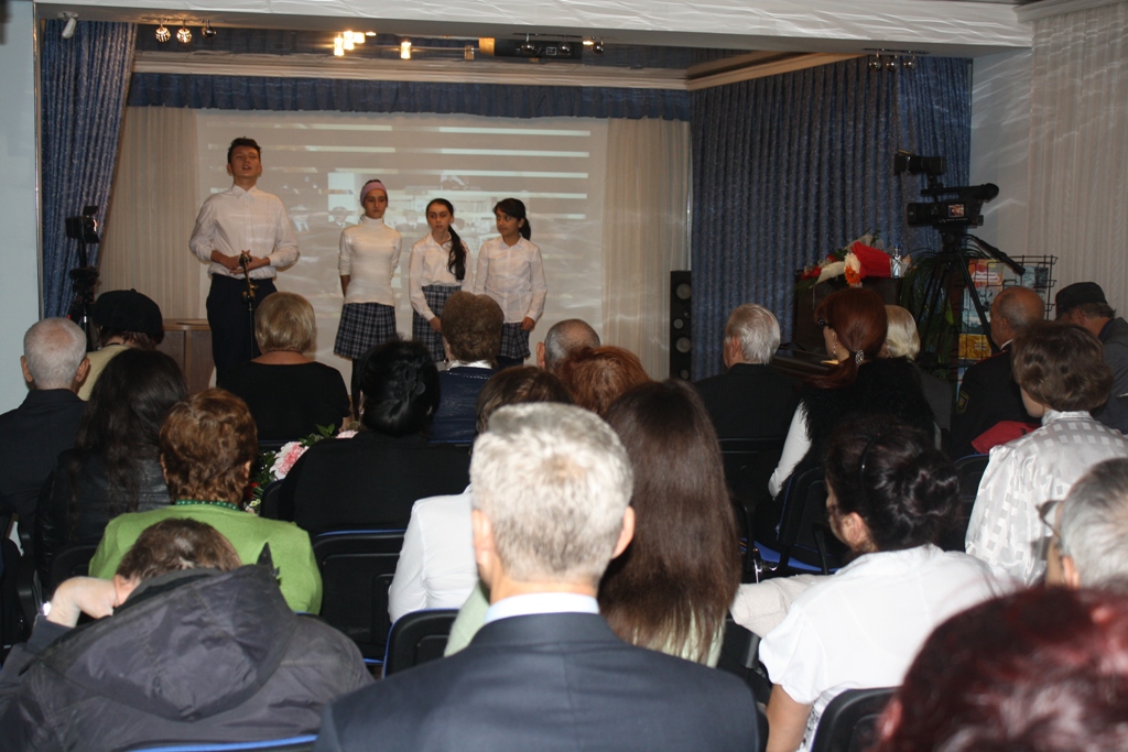 В Баку состоялась презентация книги Валентины Эфендиевой (фото)