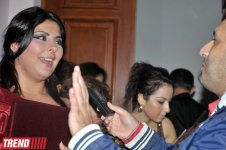 Первый визит в Баку увенчался победой - обладательница Гран-при конкурса имени Бюльбюля Дениз Йетим (фото)