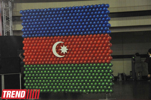 Фестиваль в Баку, посвященный Дню государственного флага (фотосессия)