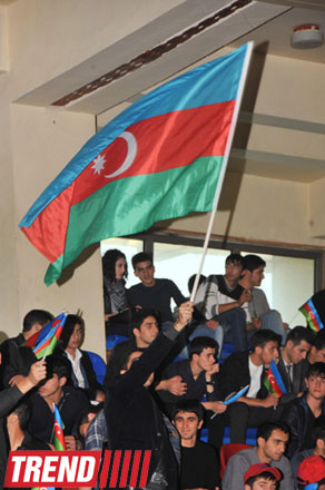 Фестиваль в Баку, посвященный Дню государственного флага (фотосессия)