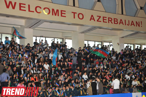 Фестиваль в Баку, посвященный Дню государственного флага (фотосессия)