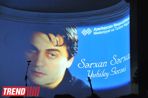 Сархан Сархан отметил юбилей в Баку и спел с Поладом Бюльбюльоглу (фото)