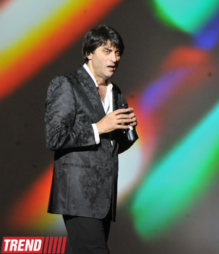 Сархан Сархан отметил юбилей в Баку и спел с Поладом Бюльбюльоглу (фото)