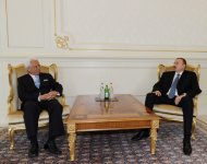 Президент Азербайджана принял верительные грамоты послов ряда стран (версия 8) (ФОТО)