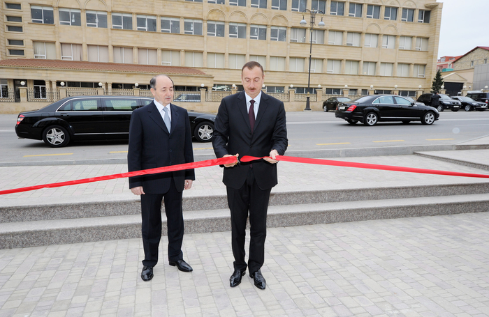 Президент Азербайджана принял участие в открытии нового здания Ясамальского районного суда (ФОТО)