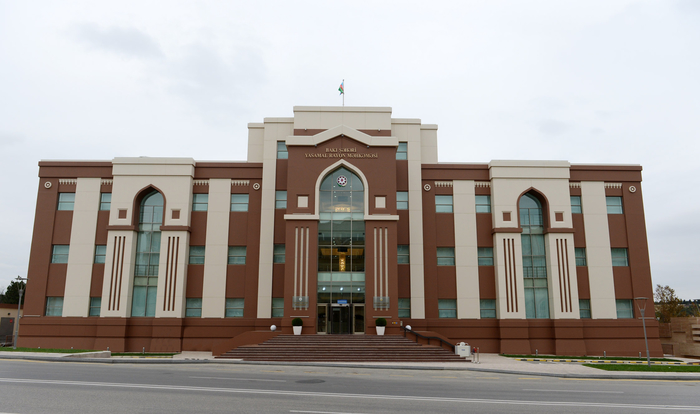 Президент Азербайджана принял участие в открытии нового здания Ясамальского районного суда (ФОТО)