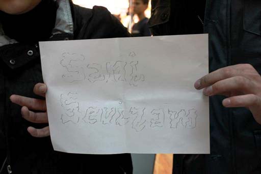 В Баку представлена арт-терапия "Древнее искусство эбру и шепот рисунков" (фотосессия)