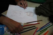 В Баку представлена арт-терапия "Древнее искусство эбру и шепот рисунков" (фотосессия)