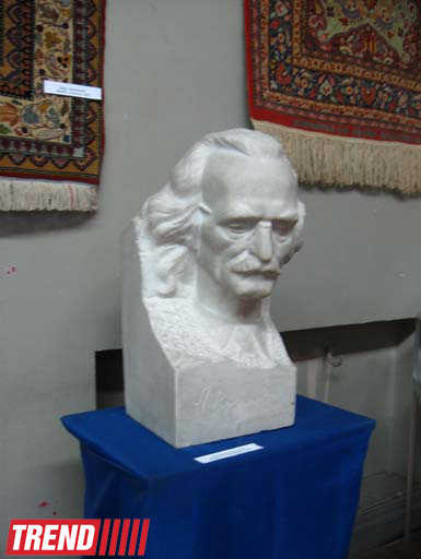 В Баку отметили день рождения мастера ковра Лятифа Керимова (фото)