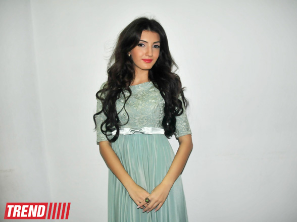 Бабушка не хотела, чтобы я стала певицей - внучка Шовкет Алекперовой